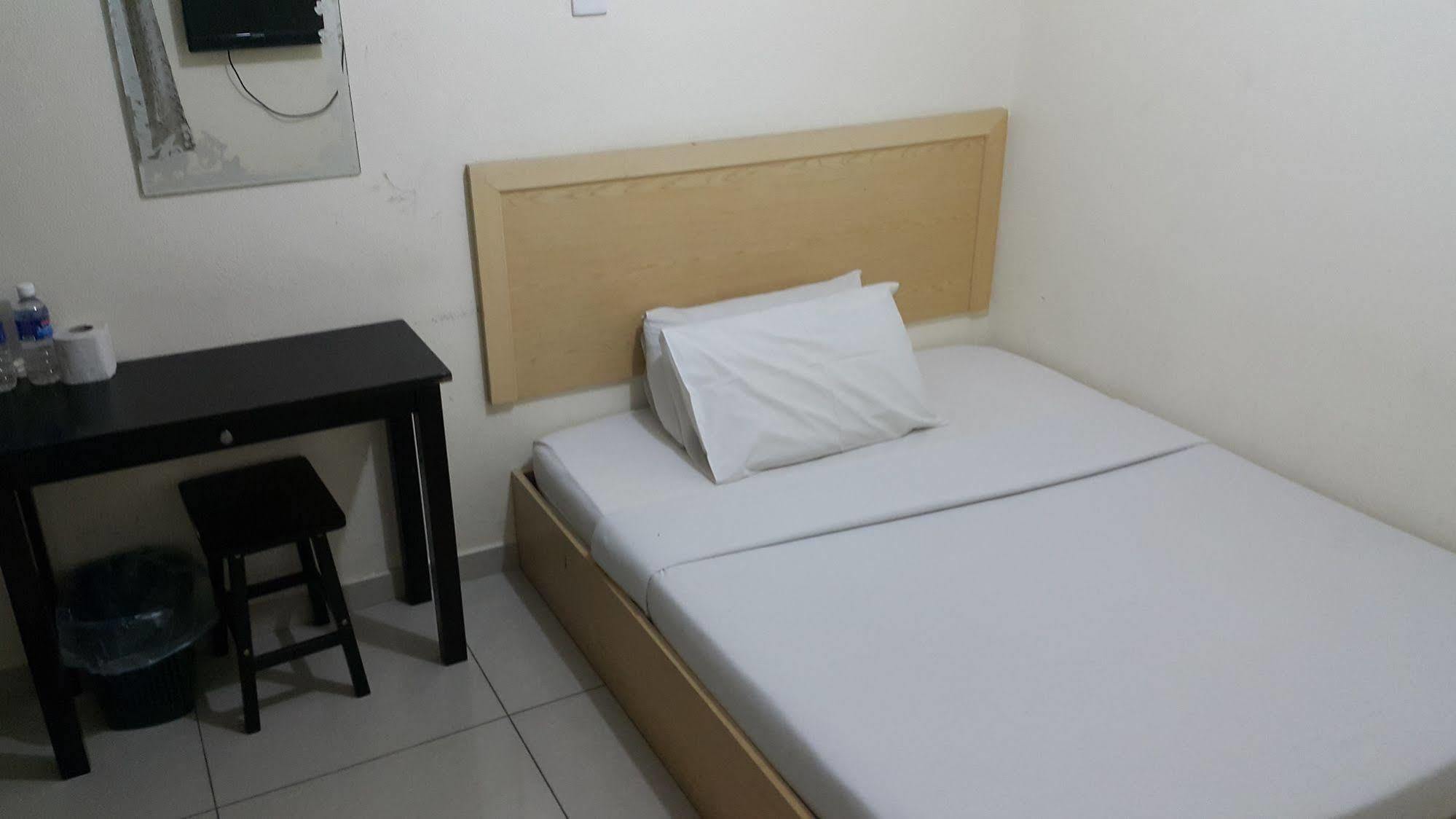 Oyo 301 River Inn Hotel Butterworth Εξωτερικό φωτογραφία